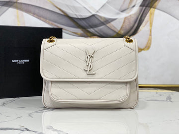 Luxe Carry - YSL Bag - 2243