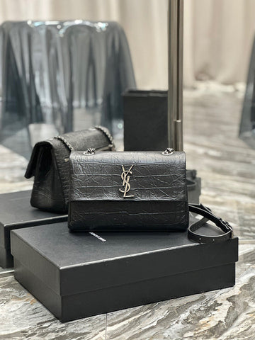 Luxe Carry - YSL Bag - 1961