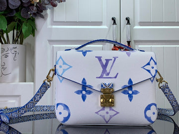 Luxe Carry - LV Bags - 15236