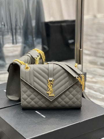 Luxe Carry - YSL Bag - 1895
