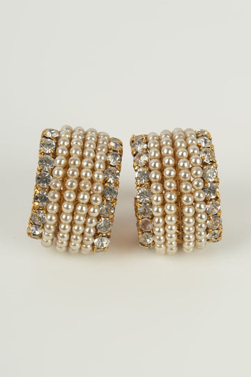 Boucles d'oreilles nacr?©es Chanel