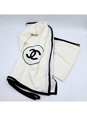 Women s CC Logo Cashmere Jenny Muffler Shawl Scarf Ivory A52032 Chanel