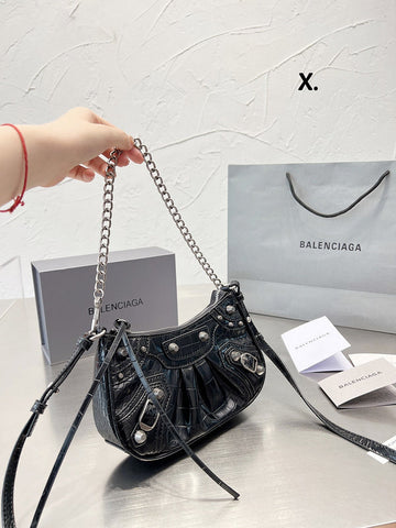 Luxe Carry - BGA Bags - 1362
