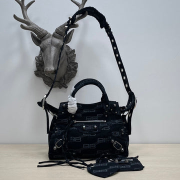 Luxe Carry BAGS - BGA BAGS - 320
