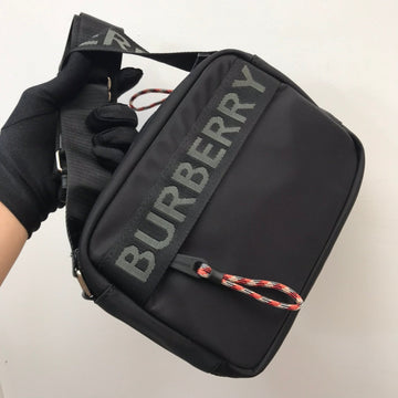 B-Berry - Luxe Carry  Luxe Carrygo Detail NyLuxe Carryn Crossbody Bag Black For Men, Bags 8.7in/22Luxe Carry