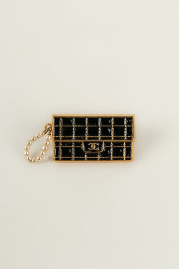 Broche / Pins "sac à main" Top Quality Chanel 2002