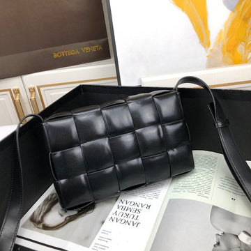 B-VENETA STYLISH HANBAGS FOR WOMEN - - 386