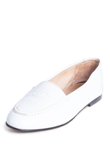 Top Quality Chanel CC Logo Leather Flat Loafers White