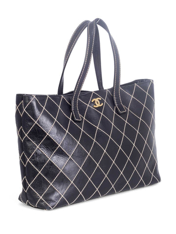 Top Quality Chanel Quilted Leather CC Logo Wild Stitch Shopper Bag Black