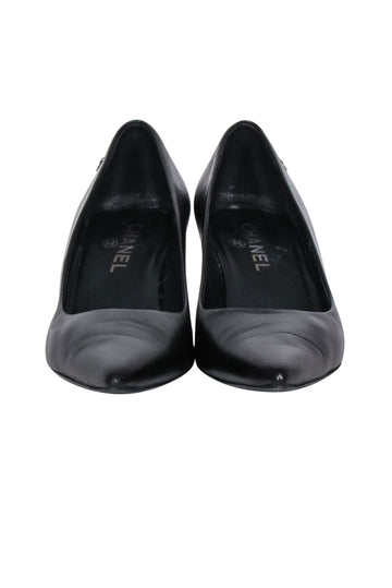 Top Quality Chanel - Black Leather Pointed Basic Pumps Sz 8.5