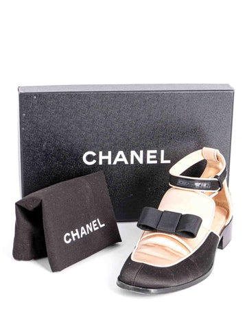 Top Quality Chanel Spring Runway 2015 Cut-Out Bow Oxfords Shoes Black Beige
