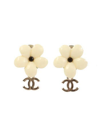 Top Quality Chanel 2005 Made Camellia Cc Mark Swing Earrings White/Silver