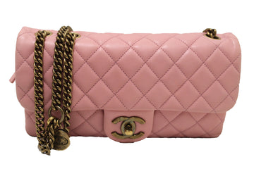Top Quality Chanel Pink Calfskin Leather Zipped Back Pocket Calfskin Flap Bag