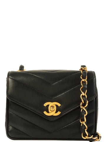 Top Quality Chanel Around 1995 Made V Stitch Turn-Lock Chain Bag Black