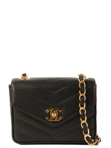 Top Quality Chanel Around 1995 Made Caviar Skin V Stitch Turn-Lock Chain Bag Black