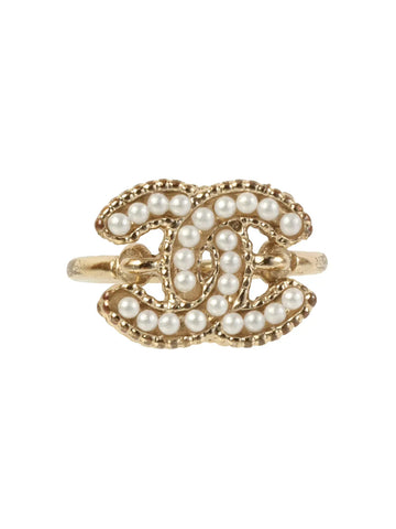 Top Quality Chanel 2012 Made Pearl Cc Mark Plate Ring Gold/White