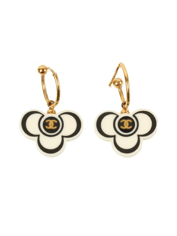 Top Quality Chanel 2002 Made Clover Motif Cc Mark Pierced Earrings Gold/White/Black