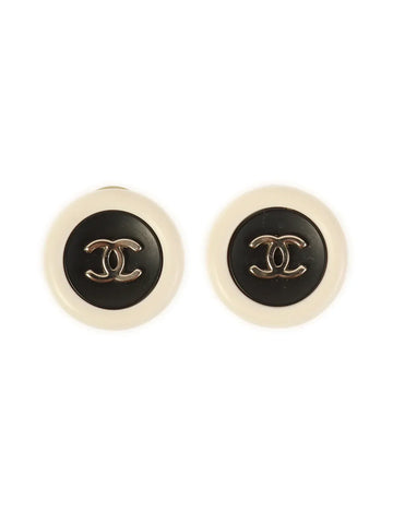 Top Quality Chanel 1996 Made Round Cc Mark Earrings White/Black