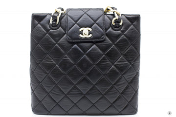 Top Quality Chanel   With Resin Woven Chain And Lock Black Lambskin Tote Bag
