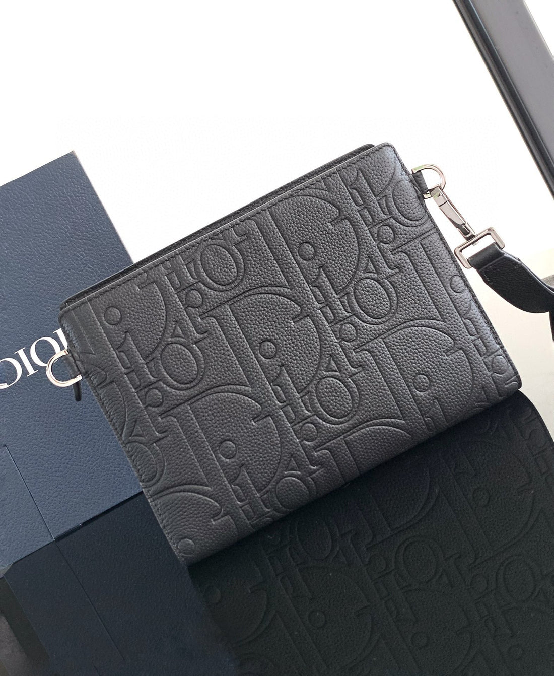 CLUTCH 27 BAG IN BLACK CALFSKIN EMBOSSED LOGO By Luxe Carry
