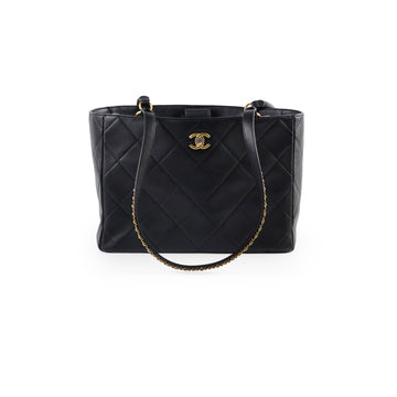 Top Quality Chanel Quilted Leather Tote Black