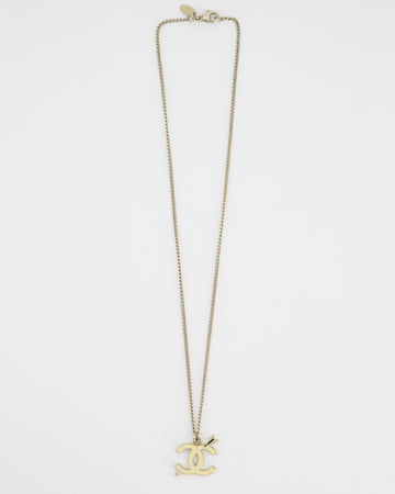 Top Quality Chanel Champagne Gold Necklace with Cream CC Pendant