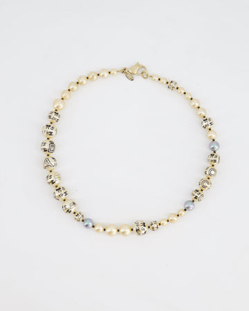 Top Quality Chanel   Pearl 2005A Necklace with Charm Print