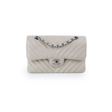 Top Quality Chanel Classic Flap Small Lambskin Chevron Cream - Series 31