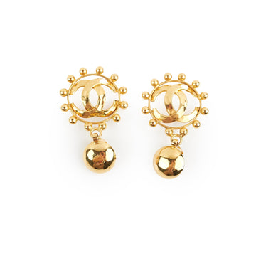 Top Quality Chanel Gold Clip On Earrings Costume Jewellery