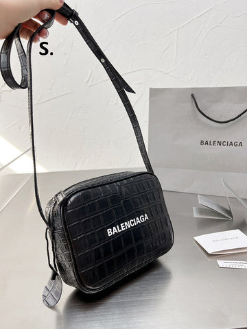 Luxe Carry - BGA Bags - 1400