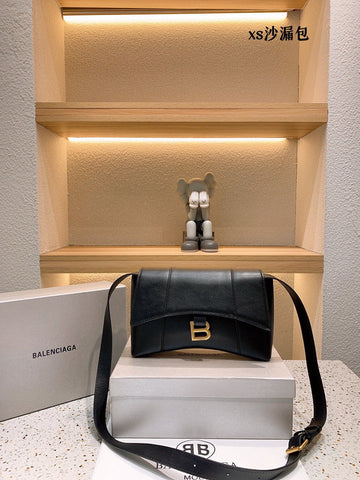 Luxe Carry - BGA Bags - 1551