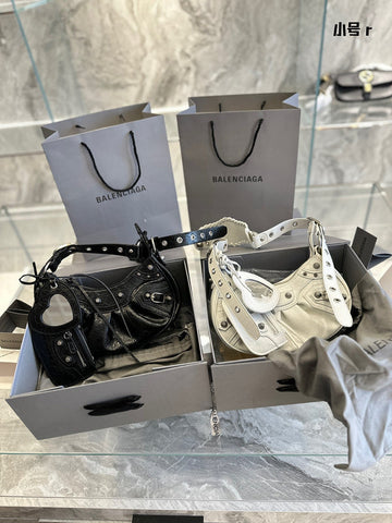 Luxe Carry - BGA Bags - 1483