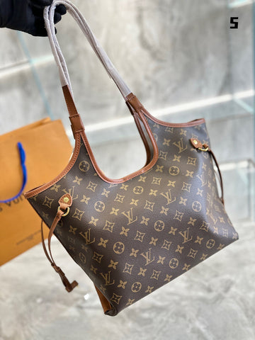 Luxe Carry - LV Bags - 15126