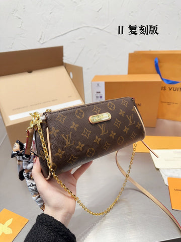 Luxe Carry - LV Bags - 15131