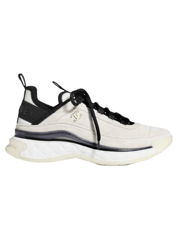 Logo Mixed Fibers Suede Low Top Sneakers White Chanel