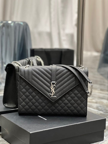 Luxe Carry - YSL Bag - 1886