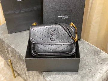 Luxe Carry - YSL Bag - 4044