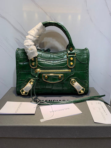 Luxe Carry BAGS - BGA BAGS - 650
