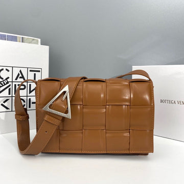 B-VENETA STYLISH HANBAGS FOR WOMEN - 212