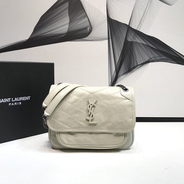 Luxe Carry - YSL Bag - 2230