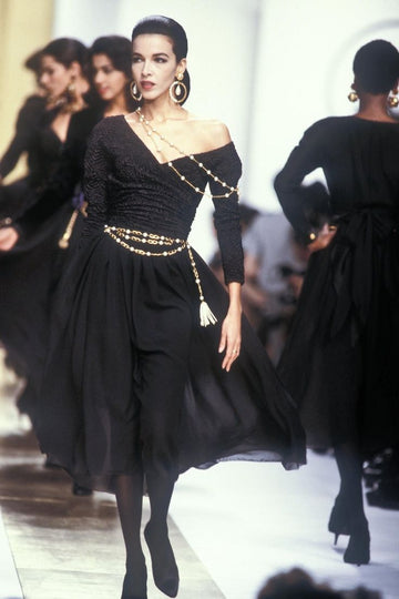 Ceinture nacr?©e Chanel