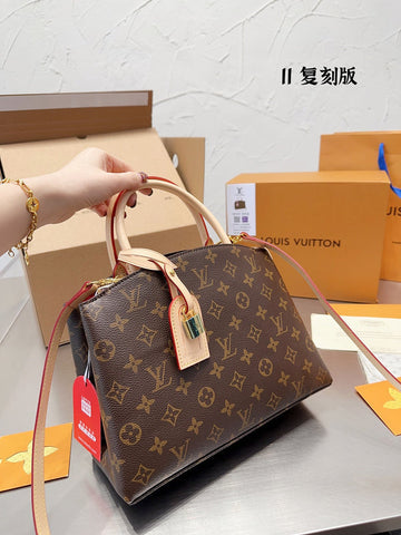 Luxe Carry - LV Bags - 15120