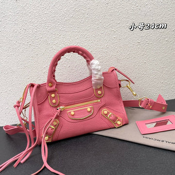 Luxe Carry -   BLN-CIAGA BAGS - 621
