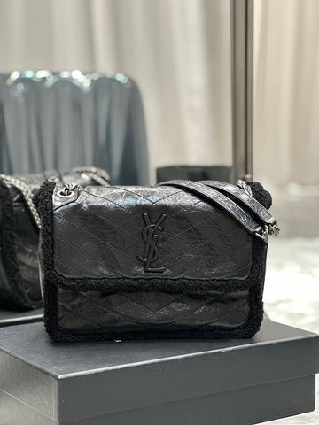 Luxe Carry - YSL Bag - 3909