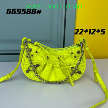 Luxe Carry - BGA Bags - 2313