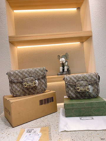 Luxe Carry - BGA Bags - 1523