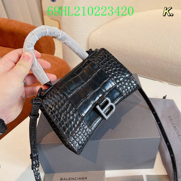 Luxe Carry - BGA Bags - 2374