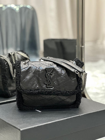 Luxe Carry - YSL Bag - 3908