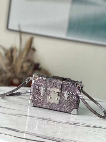Luxe Carry - LV Bags - 15877