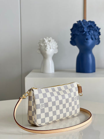Luxe Carry - LV Bags - 16544